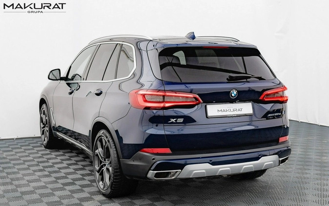 BMW X5 cena 229000 przebieg: 173666, rok produkcji 2019 z Trzebnica małe 781